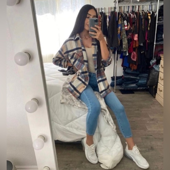 NWT ZARA Blogger Fav. Plaid Overshirt - Picture 4 of 8